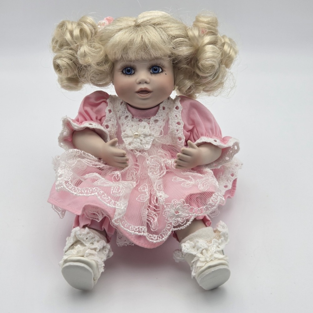 Marie Osmond Peek-A-Boo Tiny Tot 2003‎ #765 Blond Hair Blue Eyes